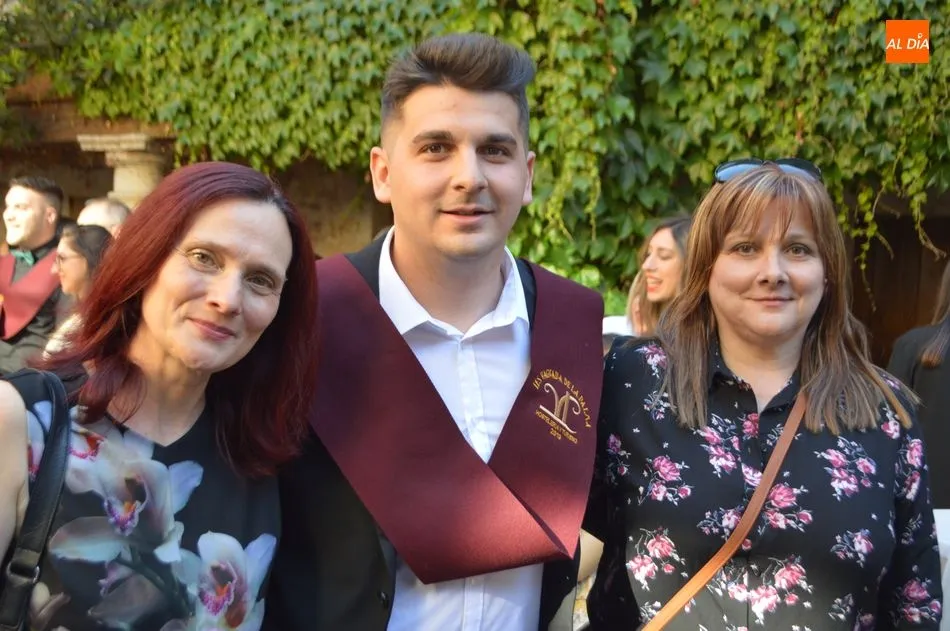 Foto 5 - Graduaci&oacute;n en la Fonda Vera Cruz de los alumnos de los ciclos de Hosteler&iacute;a y Turismo