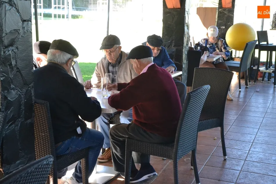 Foto 7 - Los residentes de San Jos&eacute; disfrutan de un d&iacute;a de fiesta en el Hotel Conde Rodrigo II  