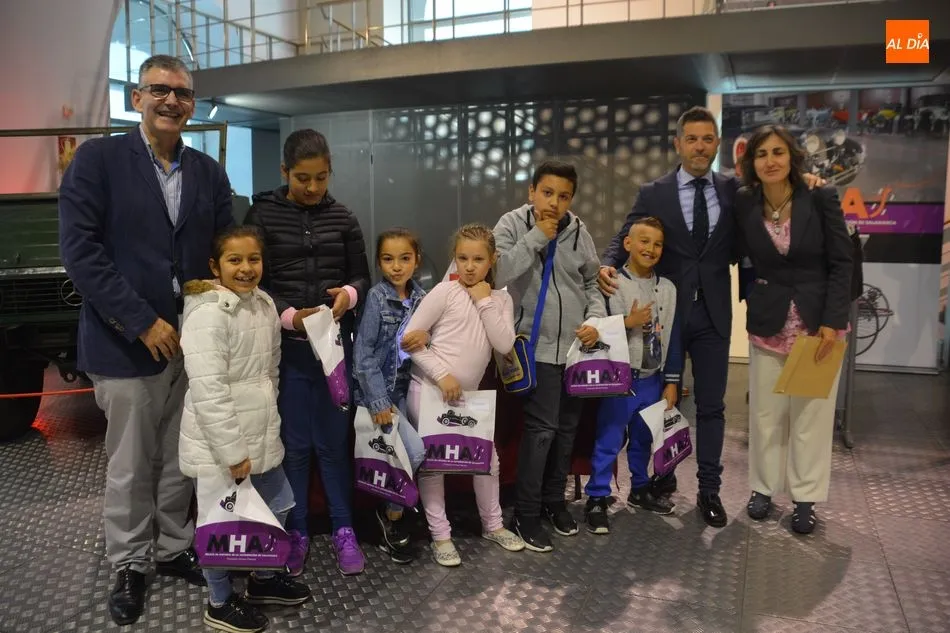 Foto 10 - Los colegios Nicol&aacute;s Rodr&iacute;guez Aniceto&nbsp;y Divino Maestro ganan el certamen &lsquo;Dise&ntilde;a tu...