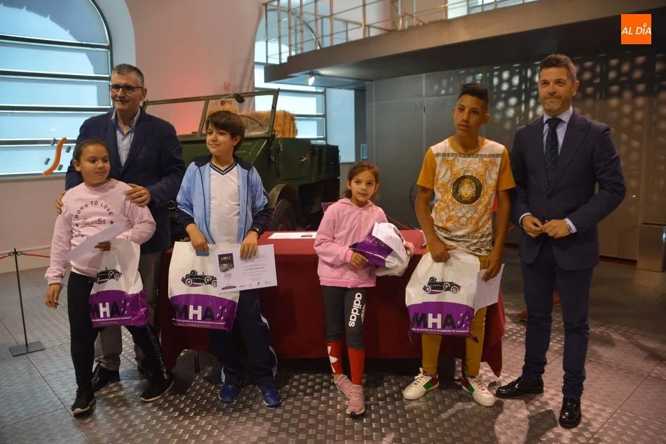 Foto 7 - Los colegios Nicol&aacute;s Rodr&iacute;guez Aniceto&nbsp;y Divino Maestro ganan el certamen &lsquo;Dise&ntilde;a tu...