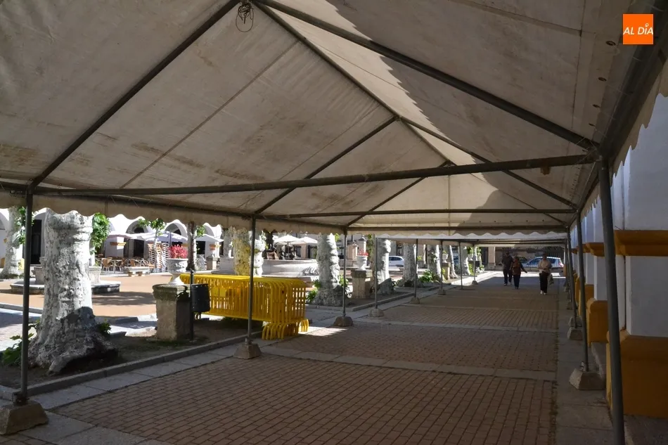 Foto 4 - Las Encajeras ultiman los preparativos para el Encuentro que reunir&aacute; el s&aacute;bado a 400 personas  