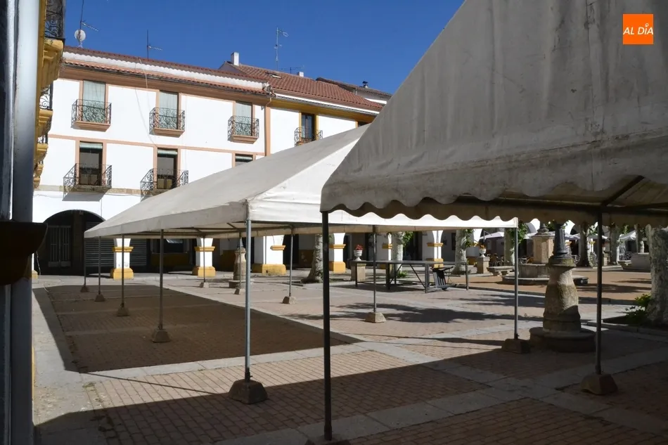 Foto 3 - Las Encajeras ultiman los preparativos para el Encuentro que reunir&aacute; el s&aacute;bado a 400 personas  