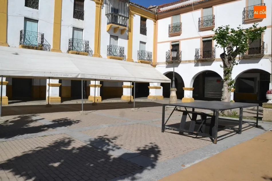 Foto 5 - Las Encajeras ultiman los preparativos para el Encuentro que reunir&aacute; el s&aacute;bado a 400 personas  