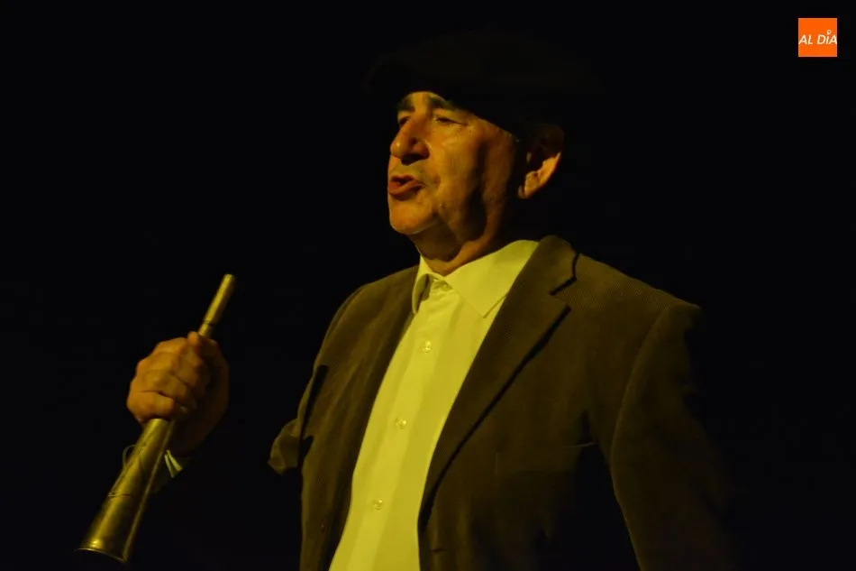 Foto 9 - Impulso Teatro representa la obra &lsquo;Qu&eacute; grande es el cine&rsquo; en el Juan del Enzina  