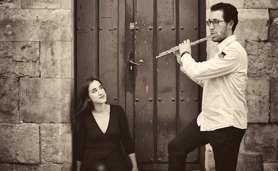 Alberto Esteban (flauta) y Lucía Magán (canto) actuarán el próximo miércoles en el Casino