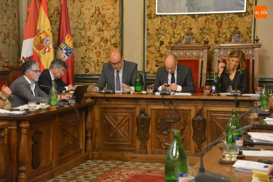 Foto 5 - Acuerdo en el pleno de la Diputaci&oacute;n para agilizar el proceso de contrataci&oacute;n electr&oacute;nica