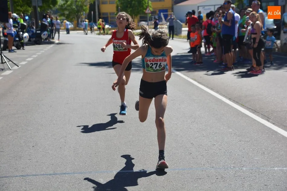Foto 8 - &Eacute;xito de participaci&oacute;n en la XXII edici&oacute;n del Cross de la Polic&iacute;a Local y la Carrera Infantil