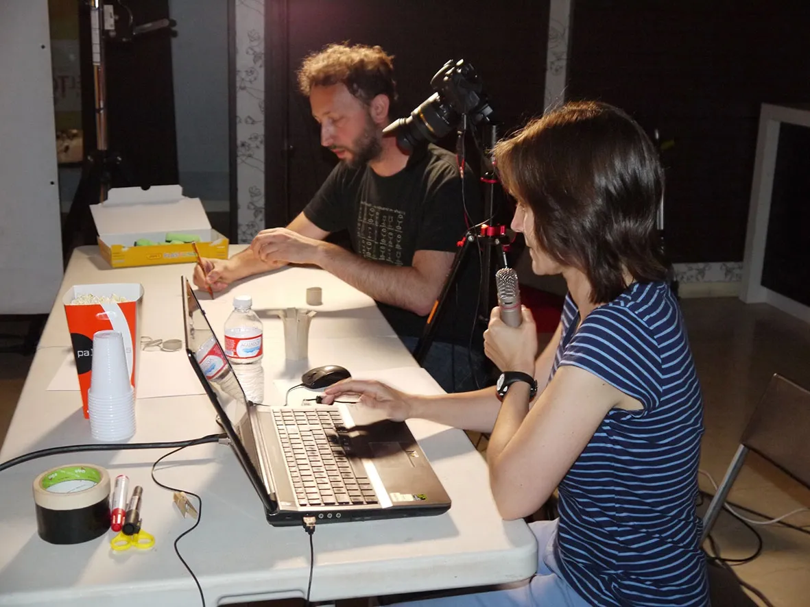 Foto 2 - Los ganadores del Goya,&nbsp;Giovanni Maccelli y Carlota Colorado, imparten un taller de cortos de...