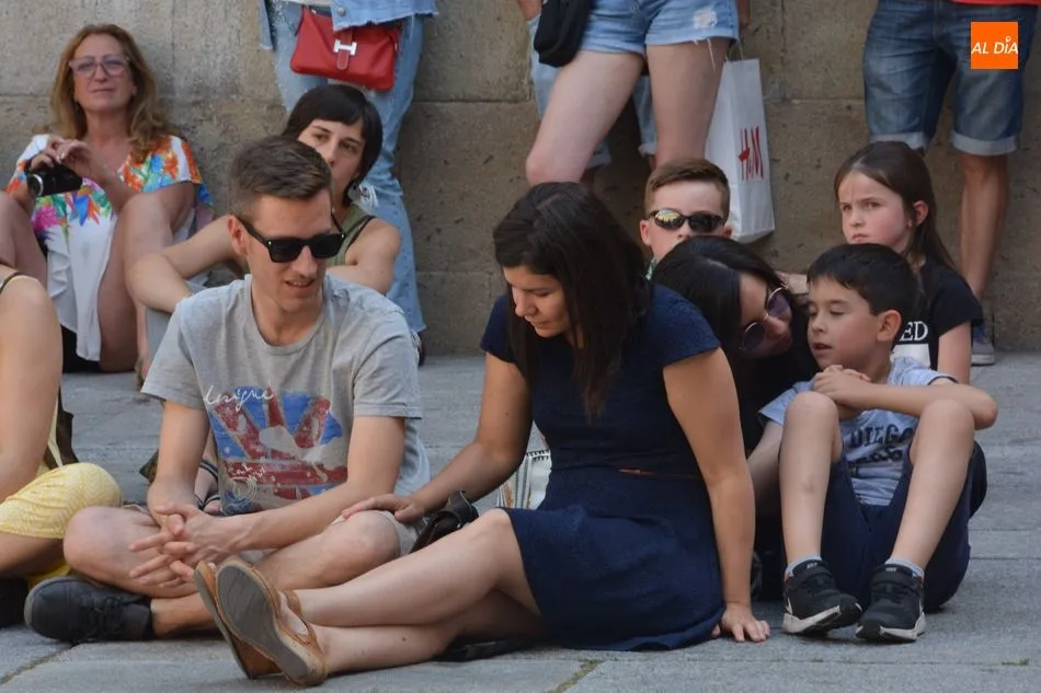 Foto 6 - Salamanca se divierte con el humor &lsquo;M&aacute;s all&aacute; del zagu&aacute;n&rsquo;