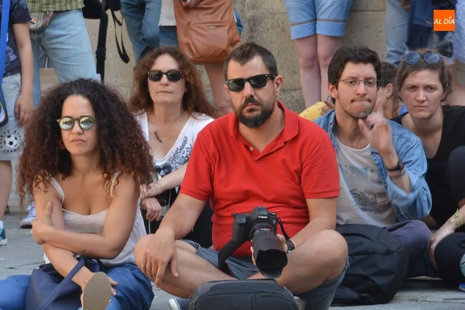 Foto 4 - Salamanca se divierte con el humor &lsquo;M&aacute;s all&aacute; del zagu&aacute;n&rsquo;