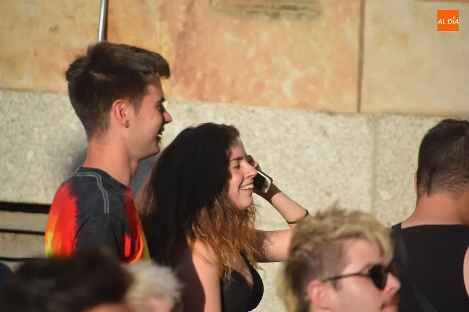 Foto 4 - La m&uacute;sica de Delaporte marca el ritmo de los salmantinos
