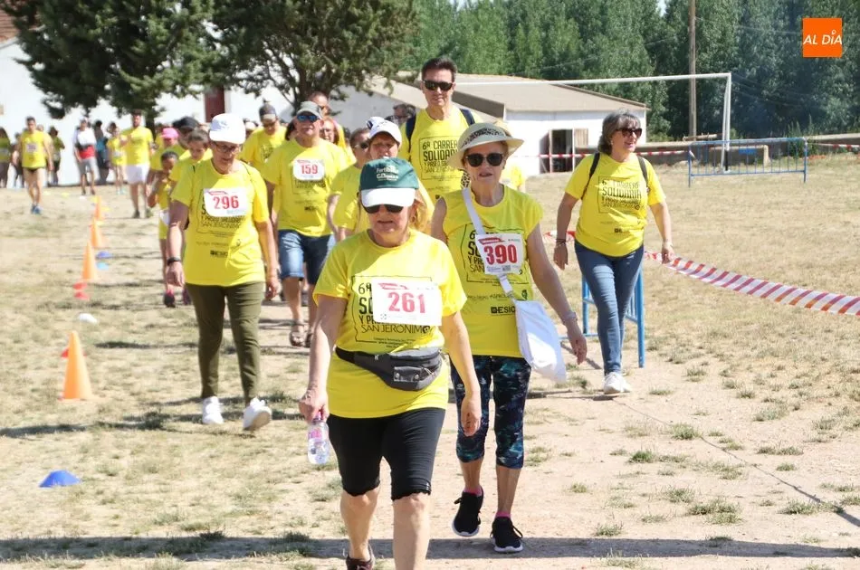 Foto 8 - Una carrera para la inclusi&oacute;n y la convivencia