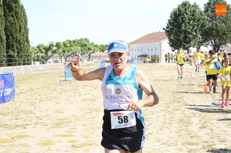 Foto 6 - Una carrera para la inclusi&oacute;n y la convivencia