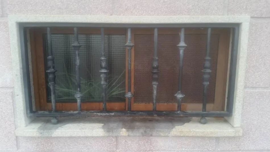 Denuncian nuevos actos de vandalismo en el tramo final de la Avenida de Béjar  