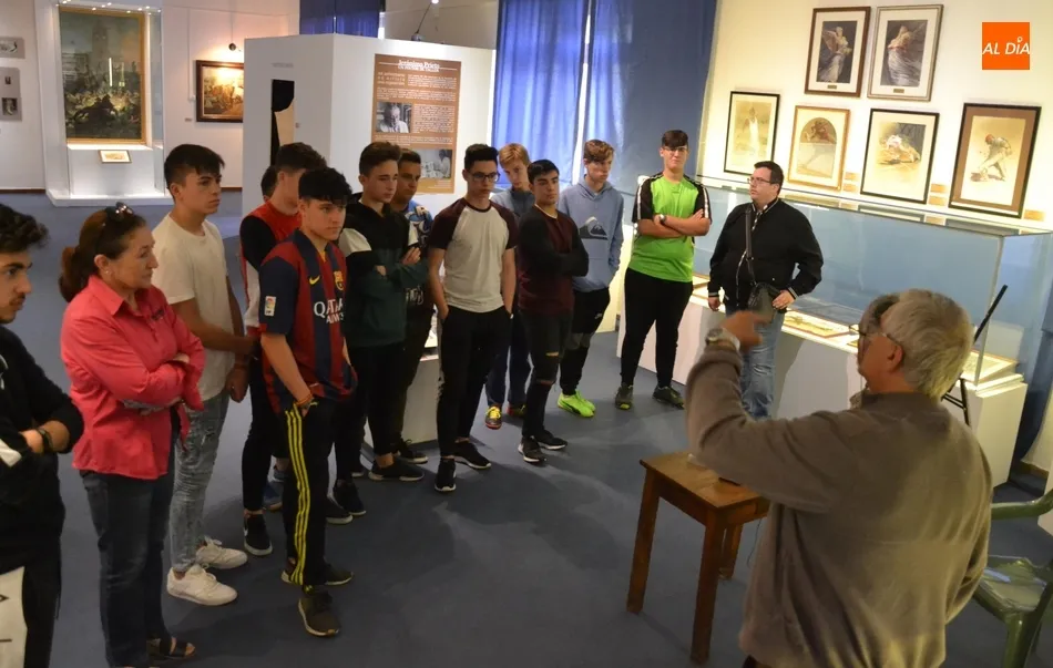 Foto 10 - Jer&oacute;nimo Prieto desvela sus trucos pict&oacute;ricos a los alumnos de Secundaria  