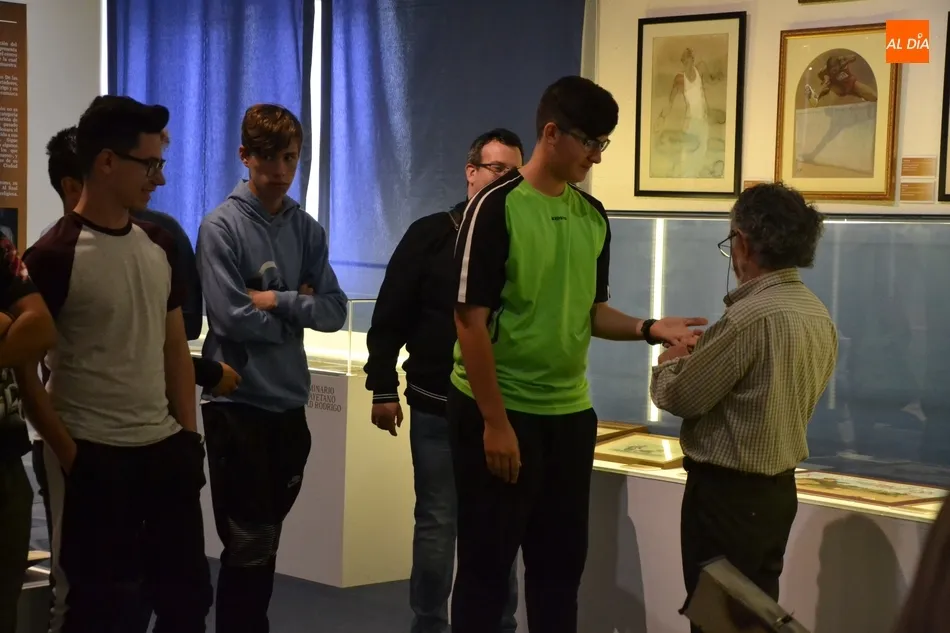 Foto 8 - Jer&oacute;nimo Prieto desvela sus trucos pict&oacute;ricos a los alumnos de Secundaria  