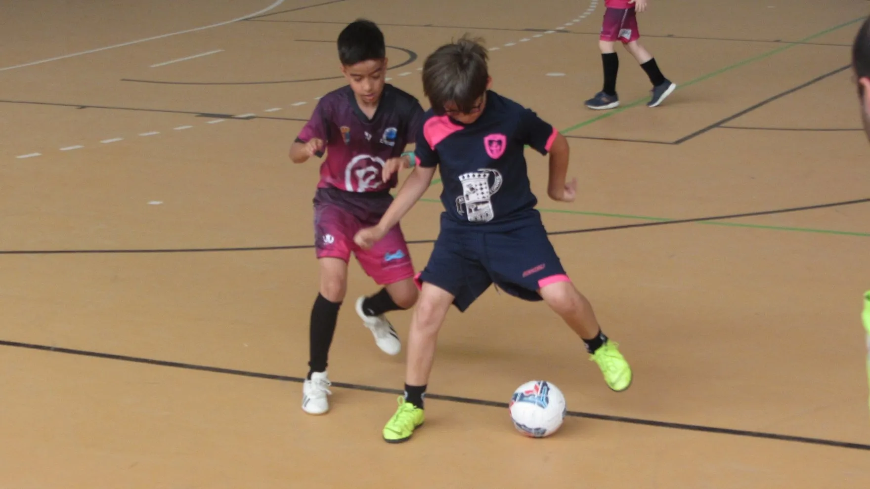 Foto 3 - P&oacute;quer del Salamanca F&uacute;tbol Sala en las Copas Benjam&iacute;n y Alev&iacute;n Asafusa