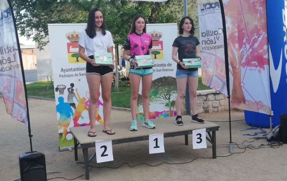 Foto 2 - Lara Garc&iacute;a logra dos puestos de podio en las nuevas citas de la Liga de Orientaci&oacute;n  