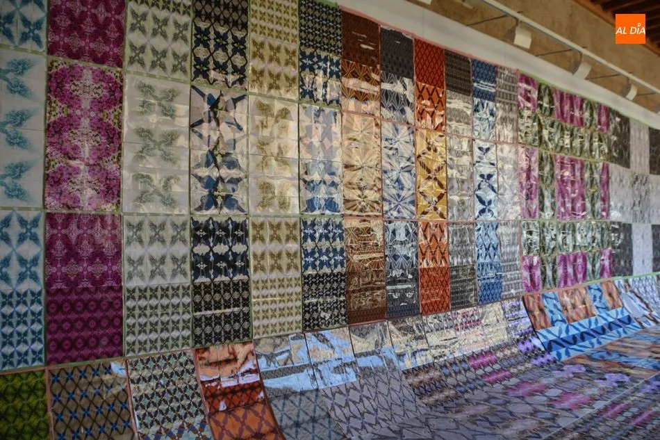 Foto 7 - Itaru Iwahashi&nbsp;transforma la Casa de las Conchas con sus mosaicos fotogr&aacute;ficos  
