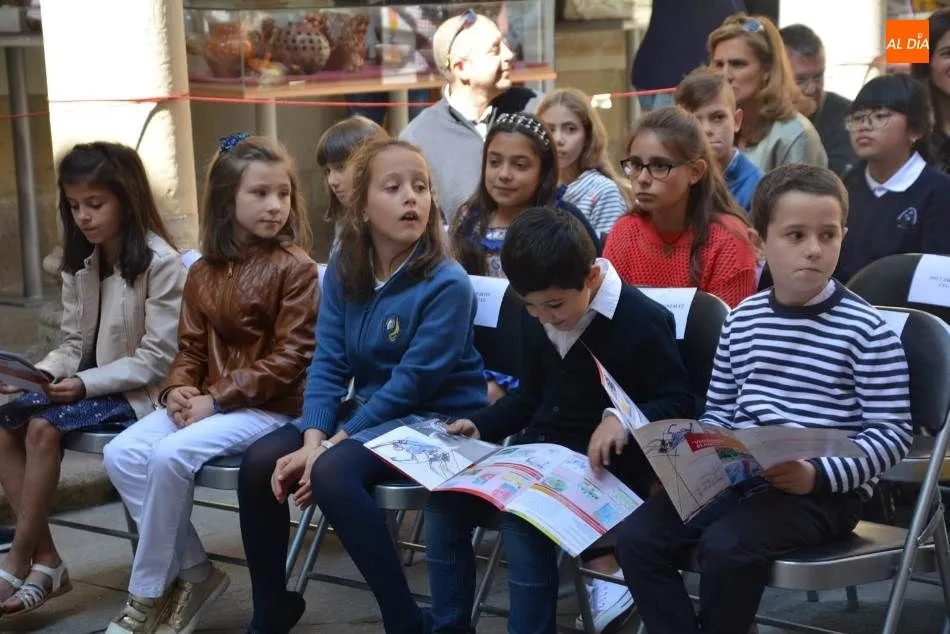 Foto 9 - M&aacute;s de 1.250 escolares de la provincia participan en el Concurso de Dibujo 'Venancio Blanco'