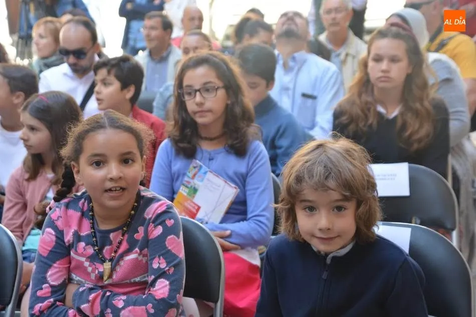 Foto 6 - M&aacute;s de 1.250 escolares de la provincia participan en el Concurso de Dibujo 'Venancio Blanco'