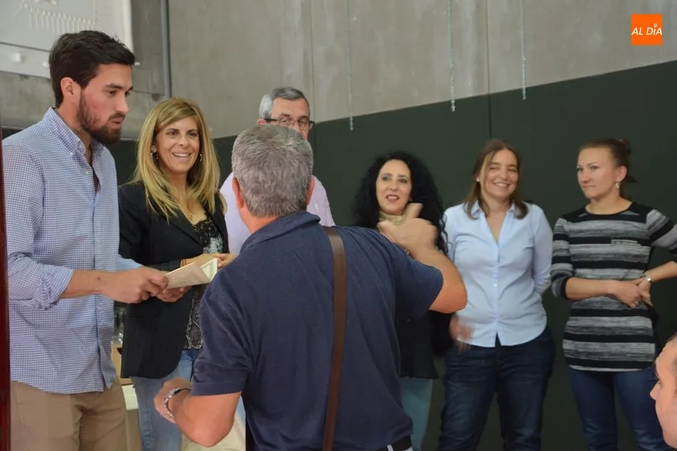 Foto 10 - La Escuela de Hosteler&iacute;a de Santa Marta entrega los diplomas a los alumnos de sus cursos de...