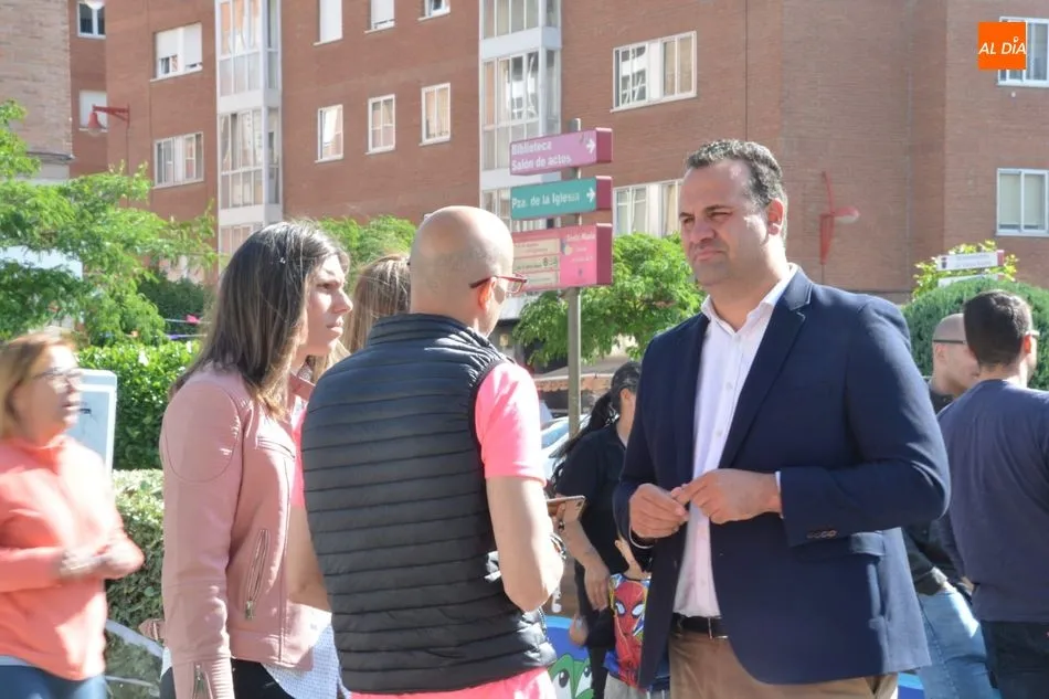 Foto 4 - Buen ambiente en la apertura de las II Jornadas de Apoyo al Peque&ntilde;o Comercio de Santa Marta  