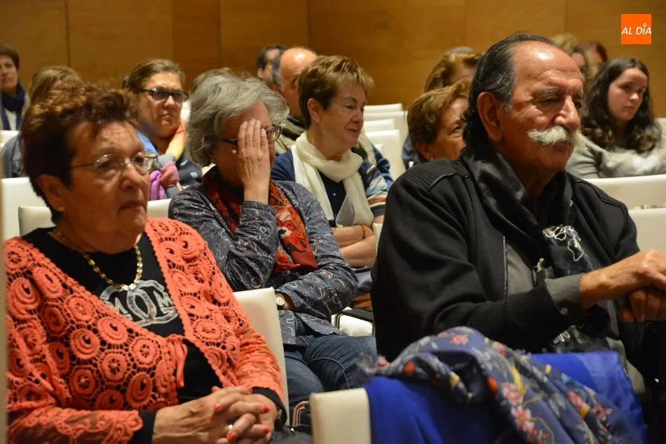 Foto 5 - Presentaci&oacute;n de &lsquo;Los cuentos que Pessoa no escribi&oacute;&rsquo;, un homenaje de 25 mujeres al poeta...
