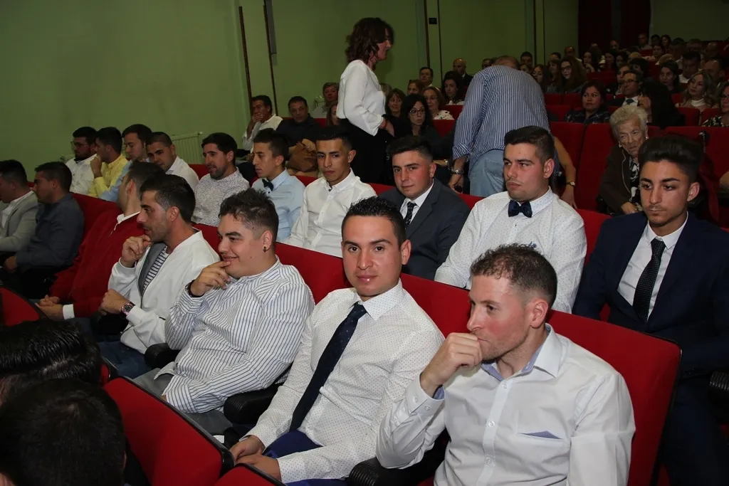 Foto 2 - El Colegio Salesianos celebra la graduaci&oacute;n de sus alumnos por todo lo alto
