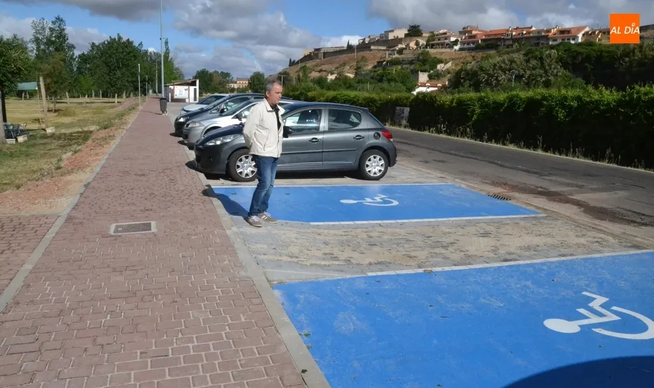 Foto 2 - La Avenida de La Concha gana un total de 38 plazas de aparcamiento tras 45.000&euro; de inversi&oacute;n  