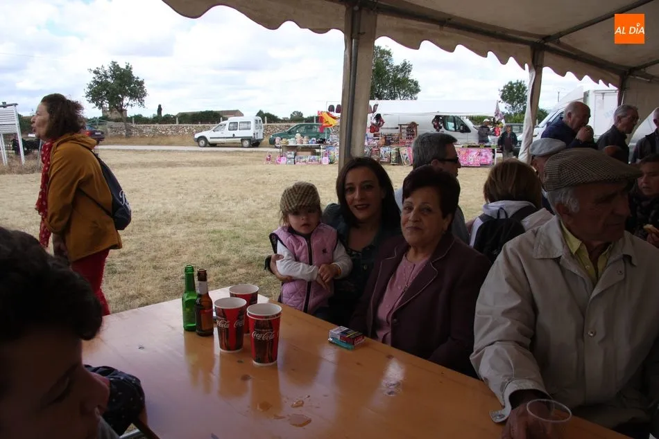 Foto 5 - La amenaza de lluvia y los requisitos sanitarios restan participaci&oacute;n en la feria ganadera de...