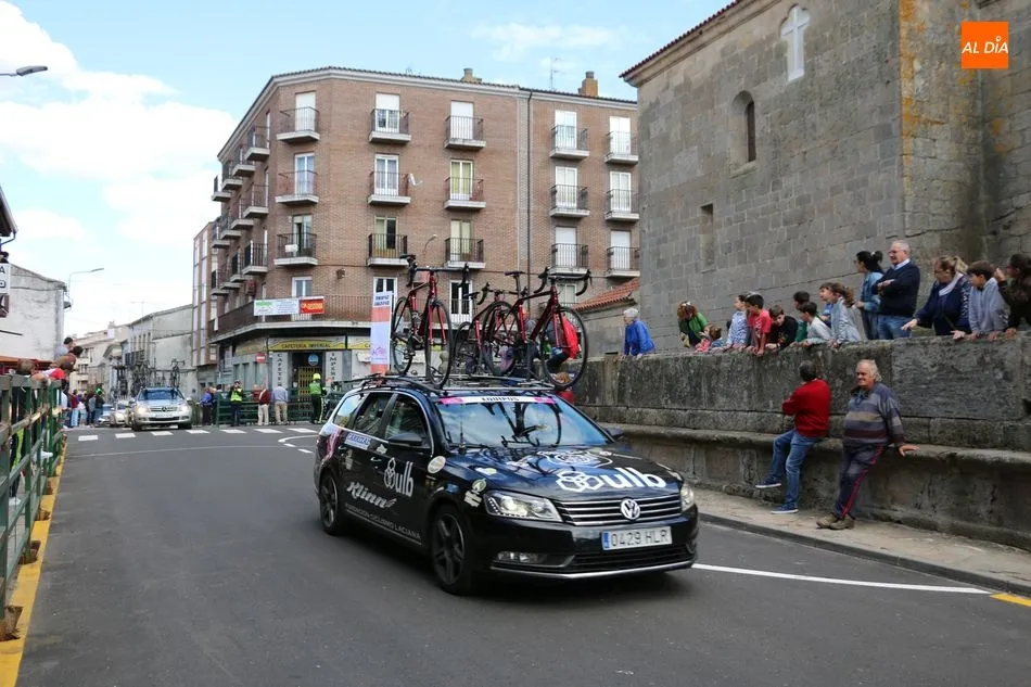 Foto 5 - La Vuelta Ciclista a Salamanca 2019 recorre las Arribes con meta en Sard&oacute;n de los Frailes  