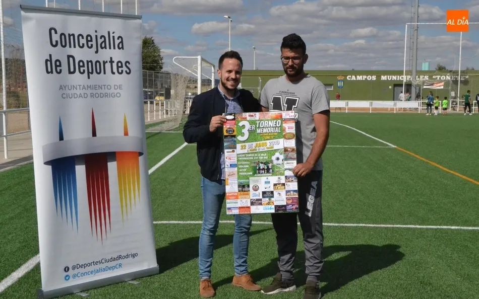 Foto 2 - El Torneo en memoria de To&ntilde;ete crece en equipos en su 3&ordf; edici&oacute;n  
