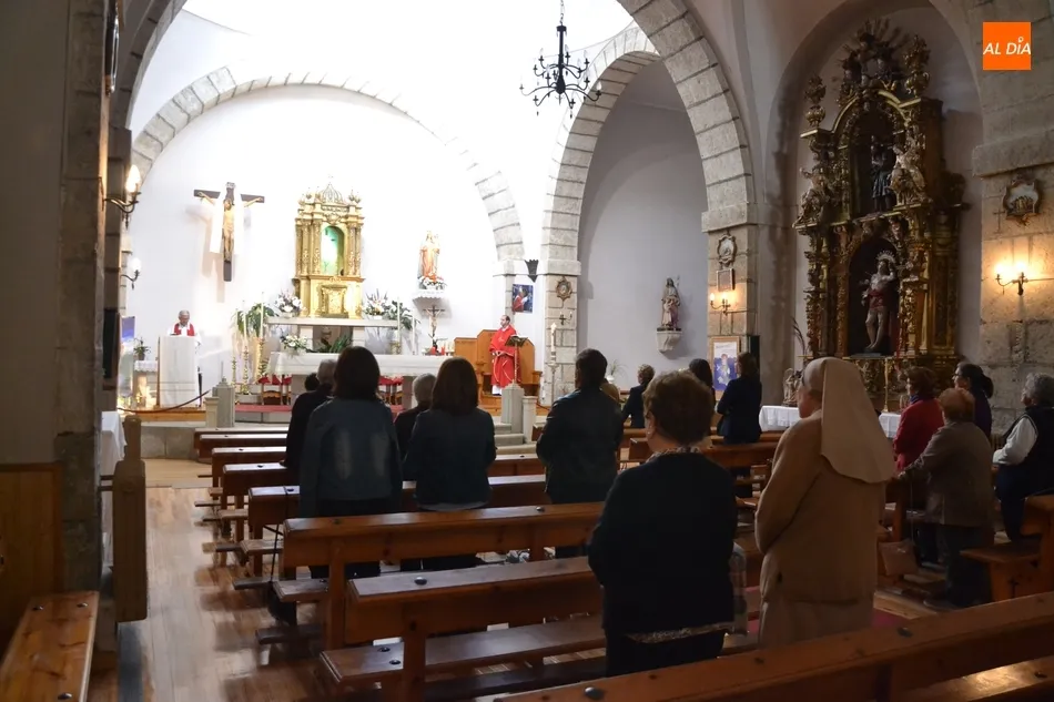 Foto 11 - Concluye con presencia de fieles de varias parroquias el triduo de preparaci&oacute;n para Pentecost&eacute;s  