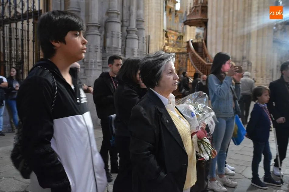 Foto 8 - La Virgen de la Palma preside el V&iacute;a Lucis de la Hermandad de Jes&uacute;s Amigo de los Ni&ntilde;os