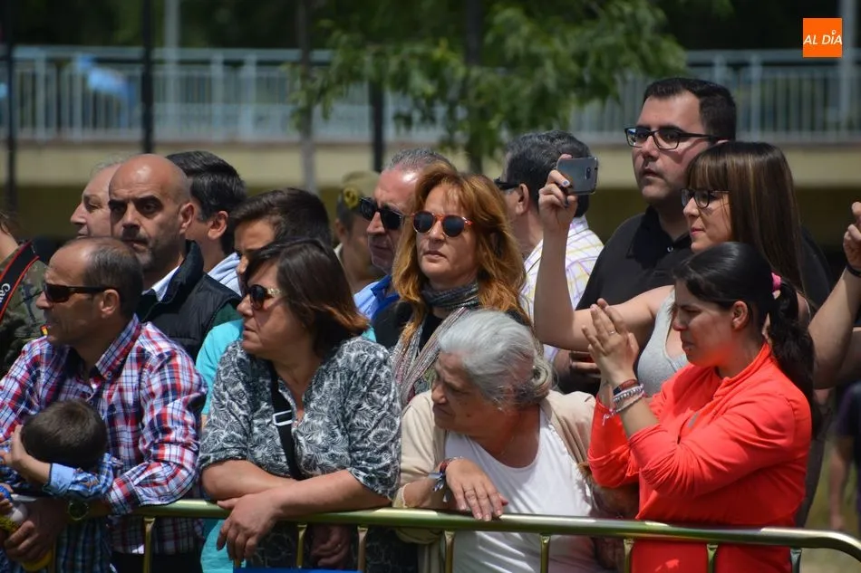 Foto 8 - Las Fuerzas Armadas acercan su labor a los salmantinos con exhibiciones y una gran exposici&oacute;n de...