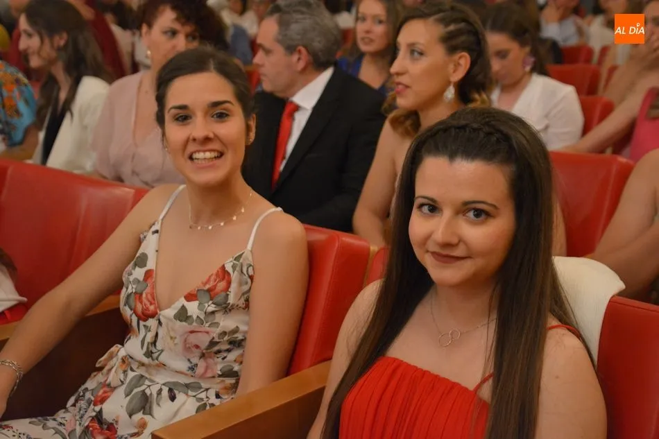 Foto 8 - Imposici&oacute;n de becas a los nuevos graduados en Terapia Ocupacional de la Facultad de Psicolog&iacute;a  