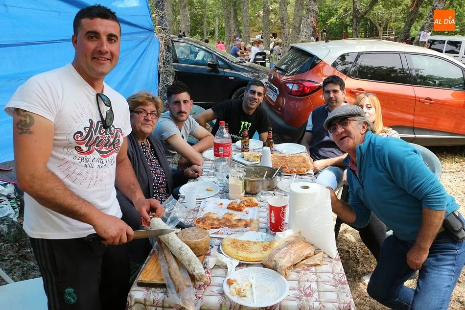 Foto 7 - Los albercanos disfrutan un a&ntilde;o m&aacute;s de la Romer&iacute;a de Majadas Viejas