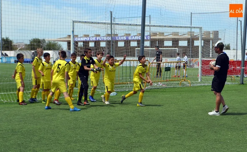 Foto 6 - El VIII Torneo F&uacute;tbol 7 &lsquo;Ciudad de Pe&ntilde;aranda&rsquo; llena de deporte y ambiente el Luis Garc&iacute;a con ...