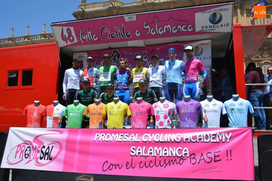 Foto 4 - Iv&aacute;n Mart&iacute;nez vence en la general de la Vuelta a Salamanca