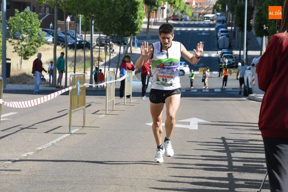Foto 10 - Multitudinaria participaci&oacute;n en la carrera de Alcer por la donaci&oacute;n de &oacute;rganos
