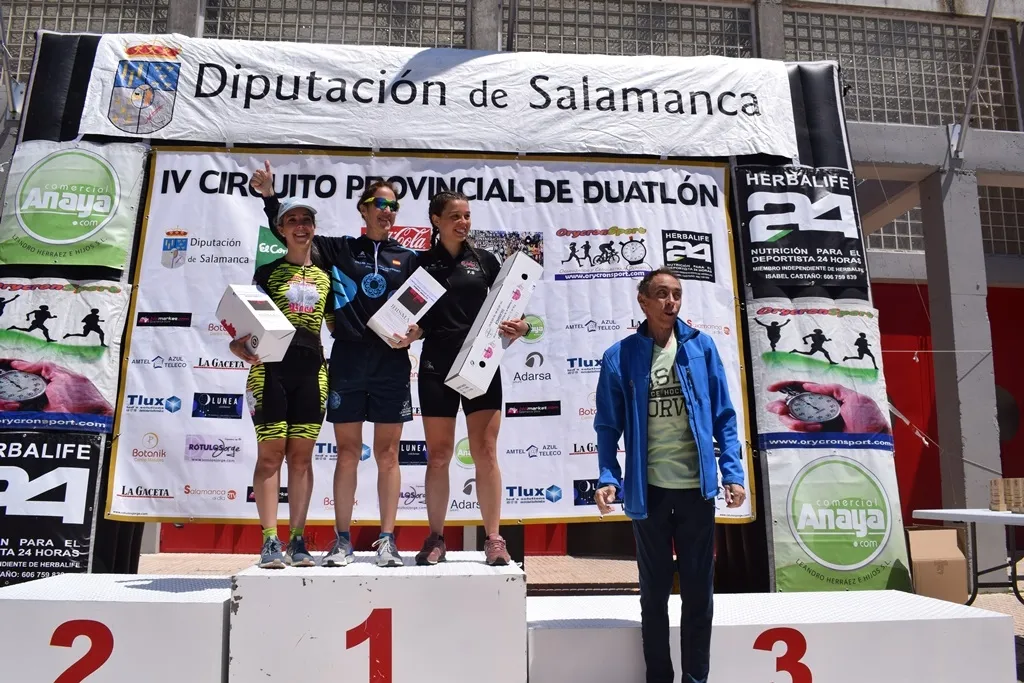 Foto 8 - Jos&eacute; Miguel Flores y Sonia S&aacute;nchez vencen en el Duatl&oacute;n de Villares de la Reina