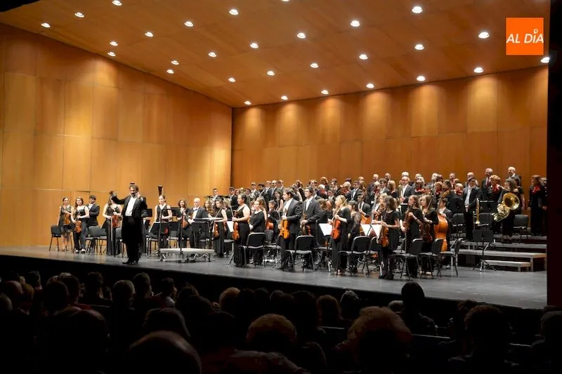 Concierto de la Joven Orquesta de Salamanca en el CAEM / Lydia González