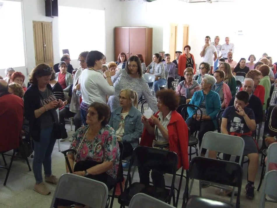 Foto 7 - El Bajo Tormes se une contra la violencia de g&eacute;nero  