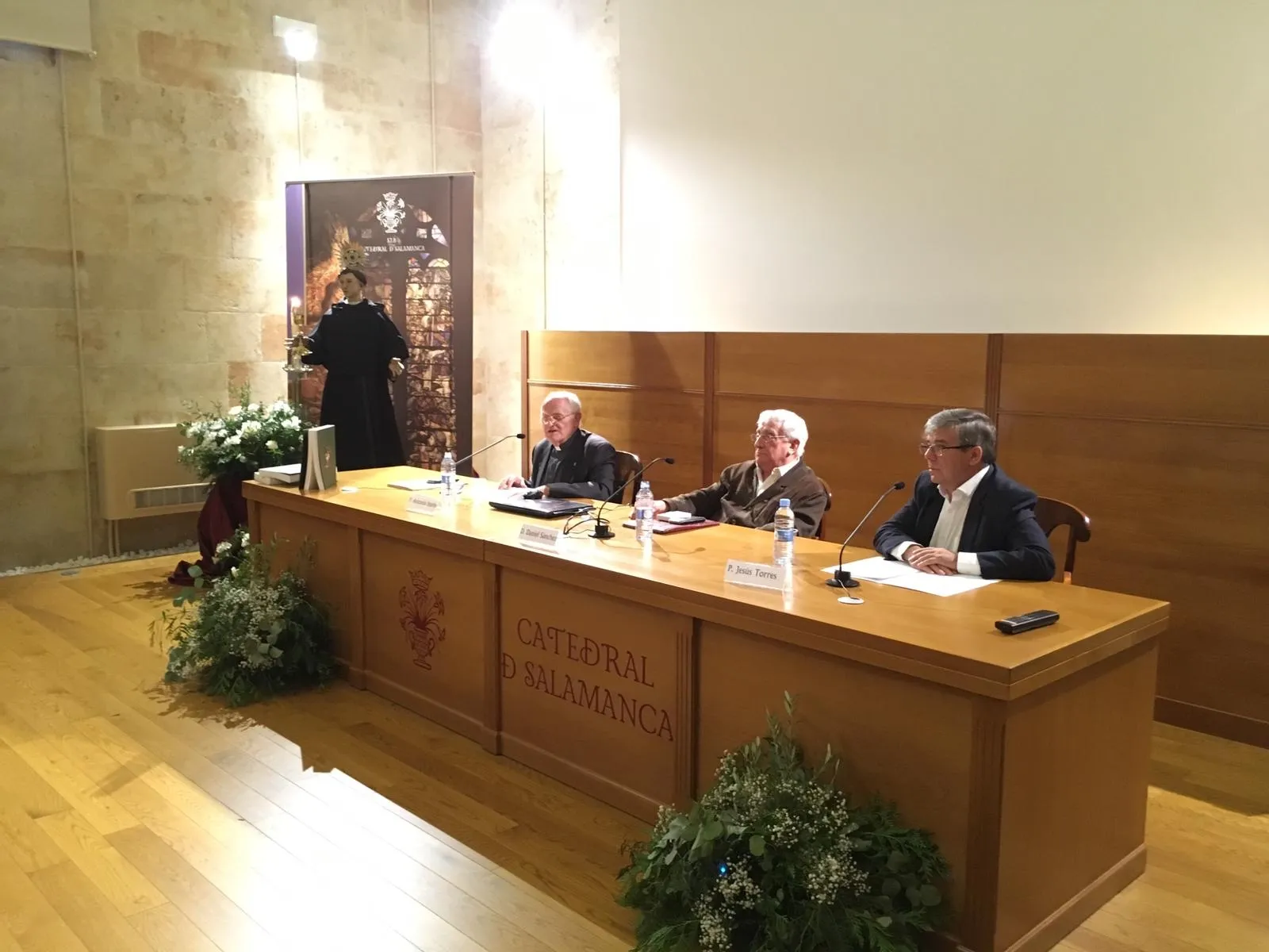 Foto 5 - El agustino Antonio Iturbe presenta&nbsp;su libro sobre iconograf&iacute;a del ilustre San Juan de Sahag&uacute;n