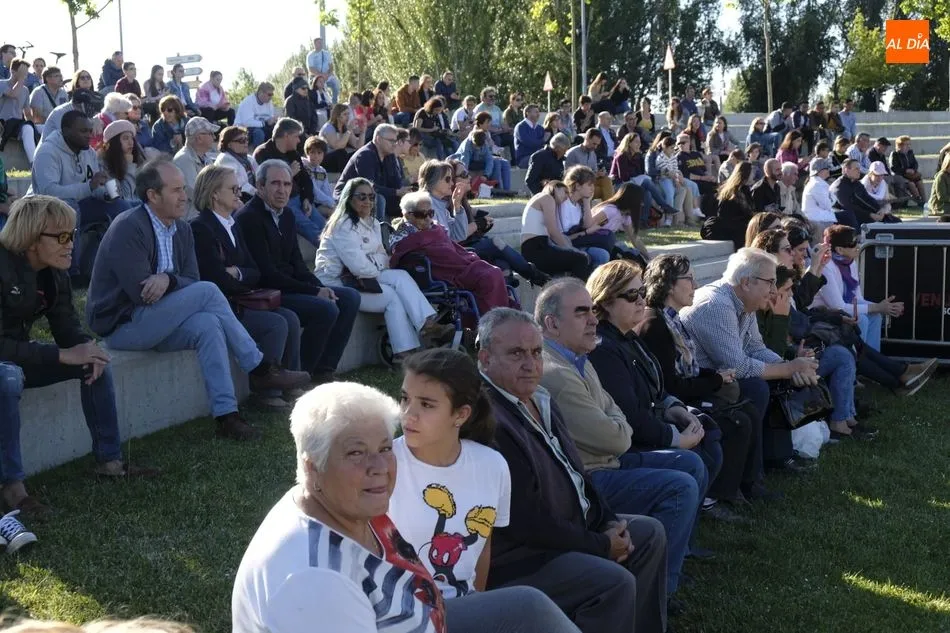 Foto 3 - La Escuela Municipal de M&uacute;sica y Danza ofrece un variado Concierto de las Hogueras