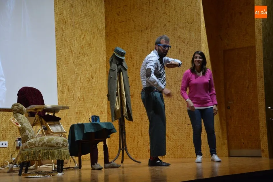 Foto 5 - La obra &lsquo;El abuelo&rsquo; pone el toque teatral a la Semana de los Mayores