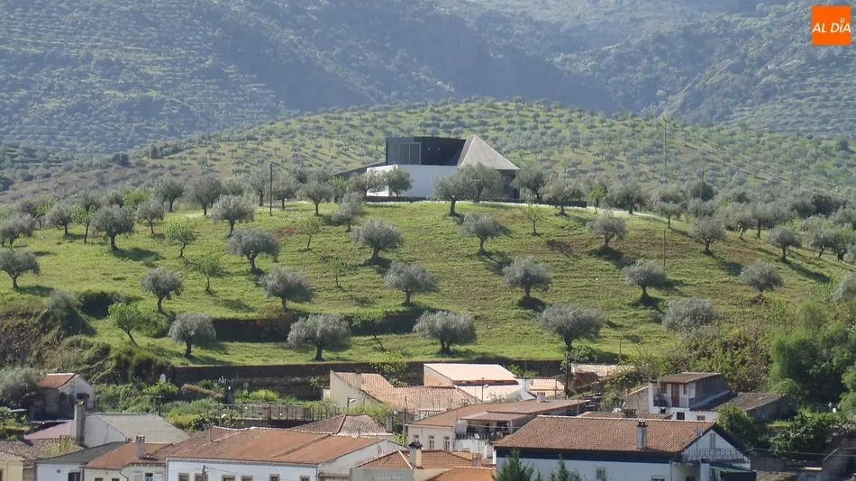 La Plataforma de Ciencia Abierta está a las afueras de Barca d´Alva, localidad donde el Águeda desemboca en el Duero/ Fotos: Martín-Garay y PCA