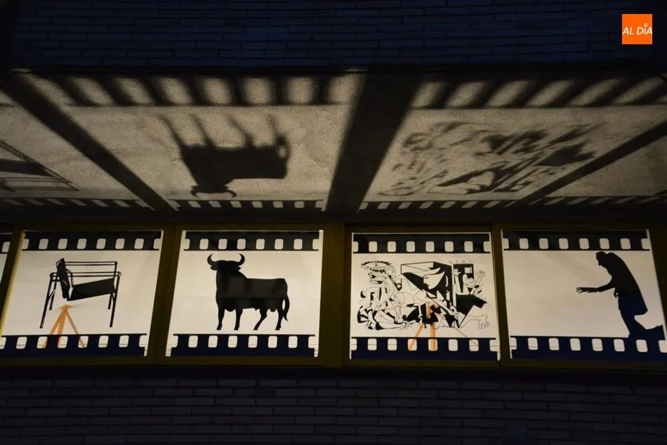 Foto 2 - La Escuela de Arte se suma al programa +LUZ con &lsquo;50 sombras, la luz que no se ve&rsquo;