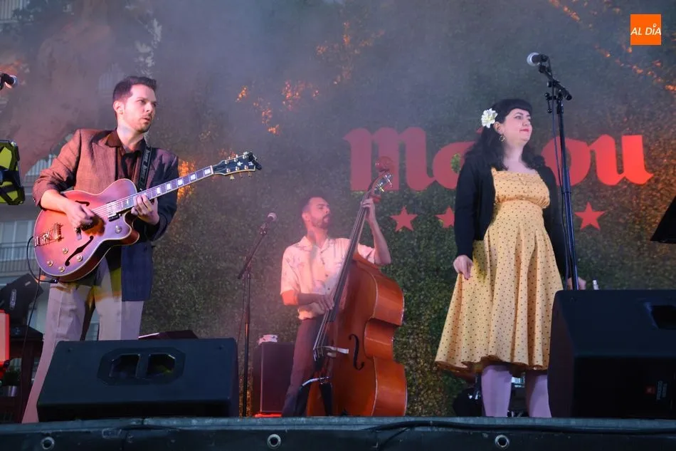 Foto 4 - Lulu & The Rockets contagia de buena m&uacute;sica al p&uacute;blico de La Alamedilla